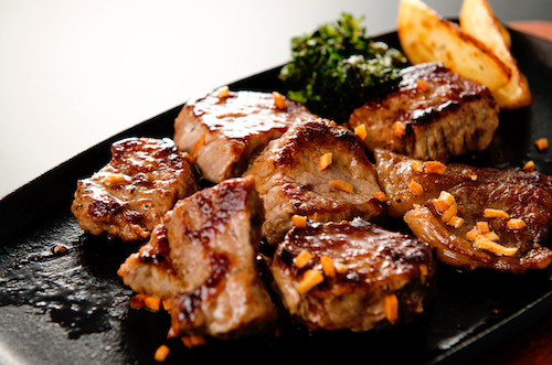 Cognac Garlic Steak Tips, Roasted Potatoes, Vegetables