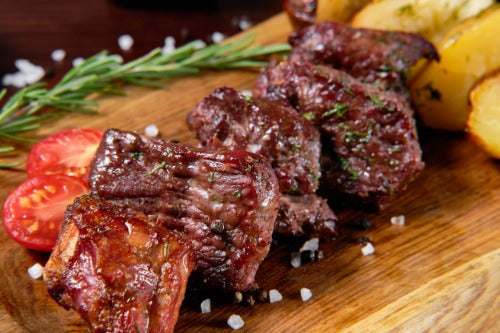 Cognac Butter Glazed Steak Kabobs, Au Gratin Potatoes, Veggies - NEW