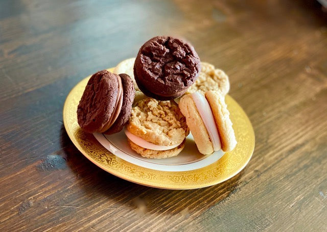 Sweet Sammies - Chocolate, Oatmeal Raisin, Crème brûlée